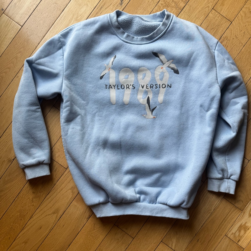 Taylor Swift 1989 Blue Sweatshirt Taylor’s Version